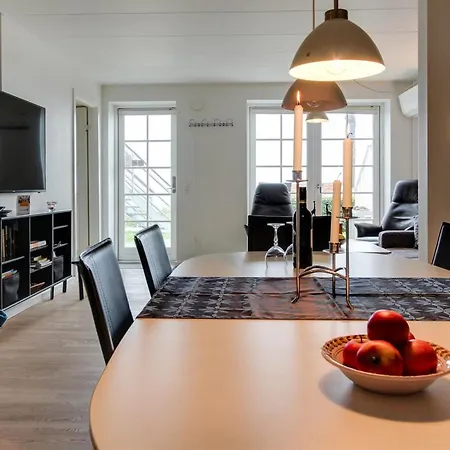 Lejlighed Frederique - 400m From The Sea By Interhome